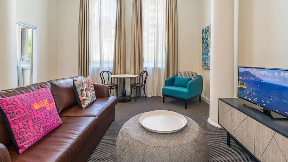 Quality Apartments Melbourne Central One Bedroom Apartment 2