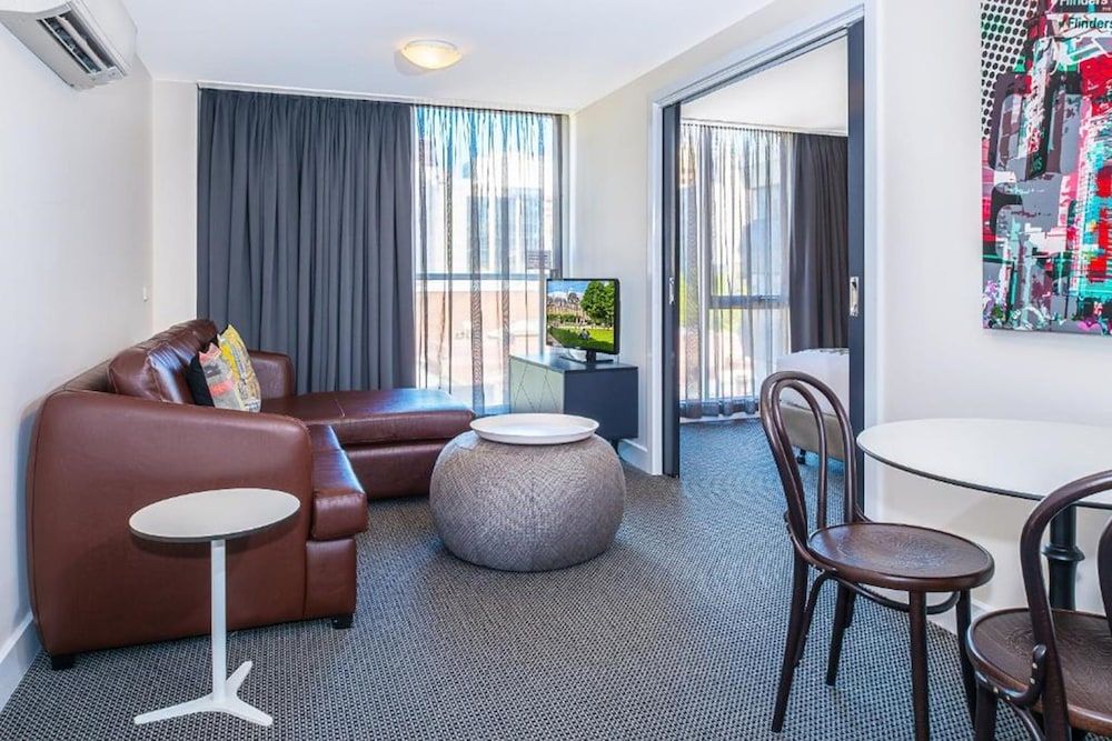 Quality Apartments Melbourne Central One Bedroom Apartment 4