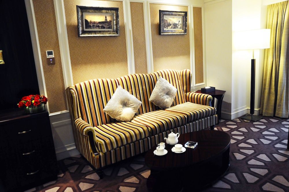 Paramount Gallery Hotel Paramount Deluxe Room 9