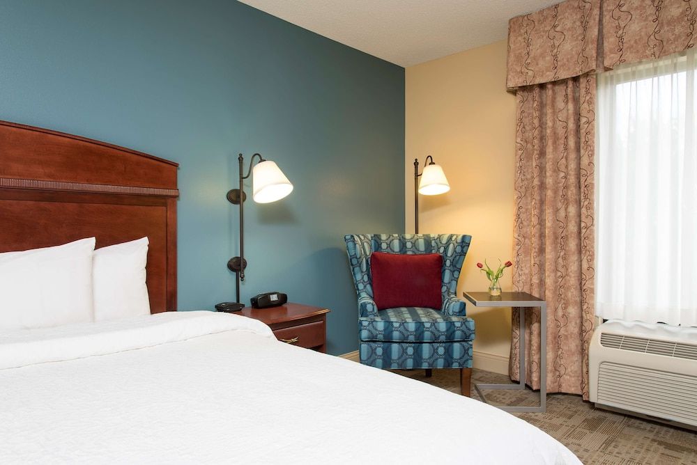 Hampton Inn & Suites Bloomington - Normal