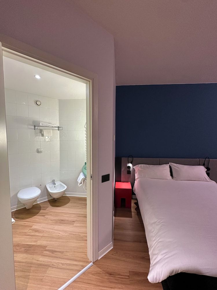 ibis Roma Fiera Standard Room, 1 Double Bed 21