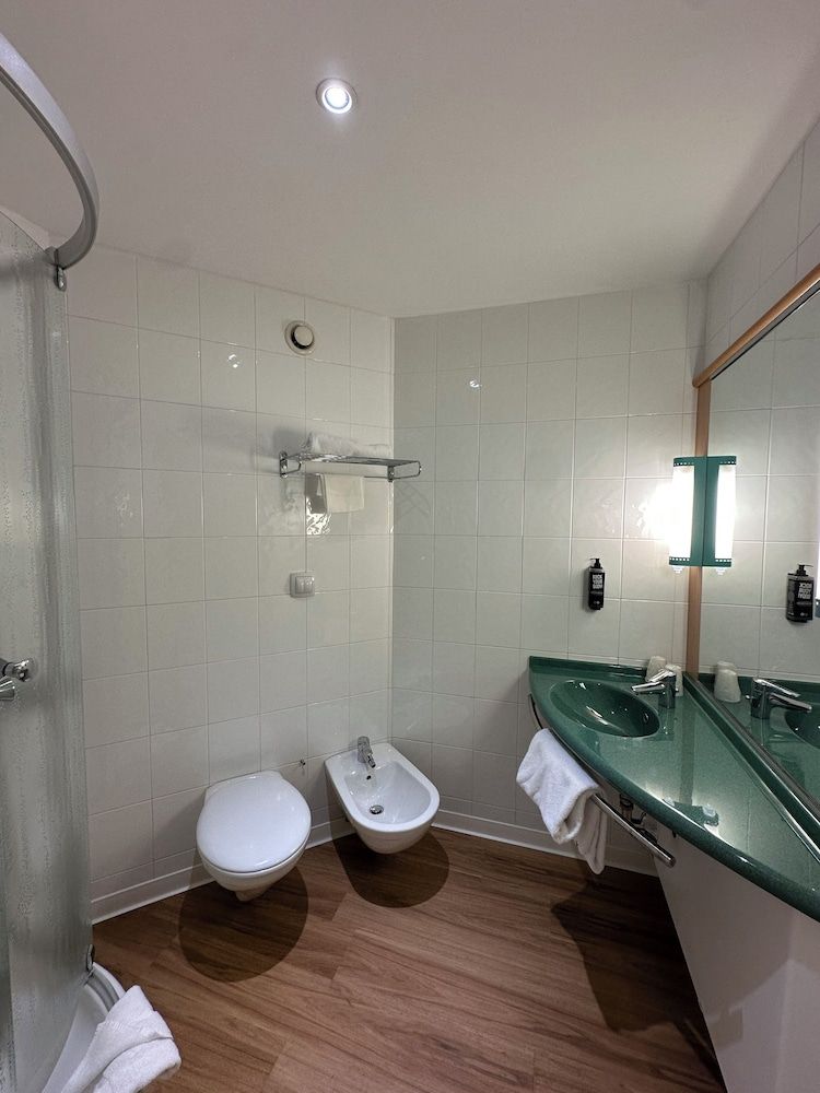 ibis Roma Fiera Standard Room, 1 Double Bed 20