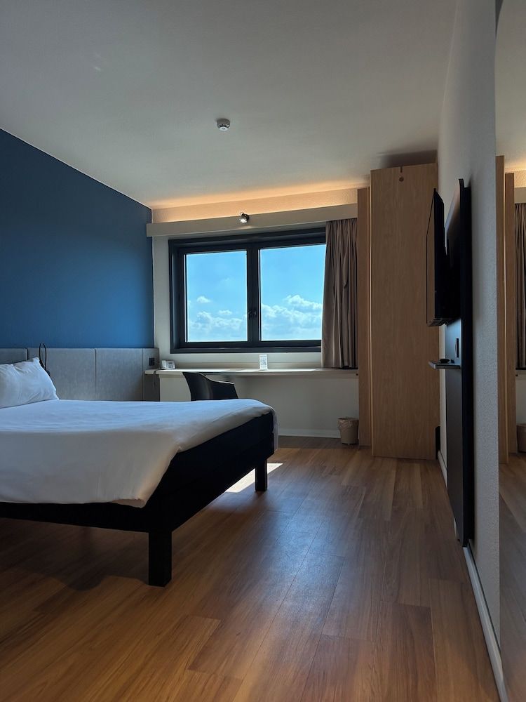 ibis Roma Fiera Standard Room, 1 Double Bed 11