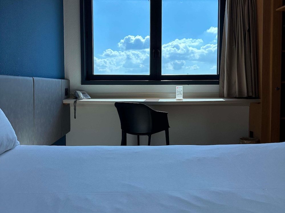 ibis Roma Fiera Standard Room, 1 Double Bed 23