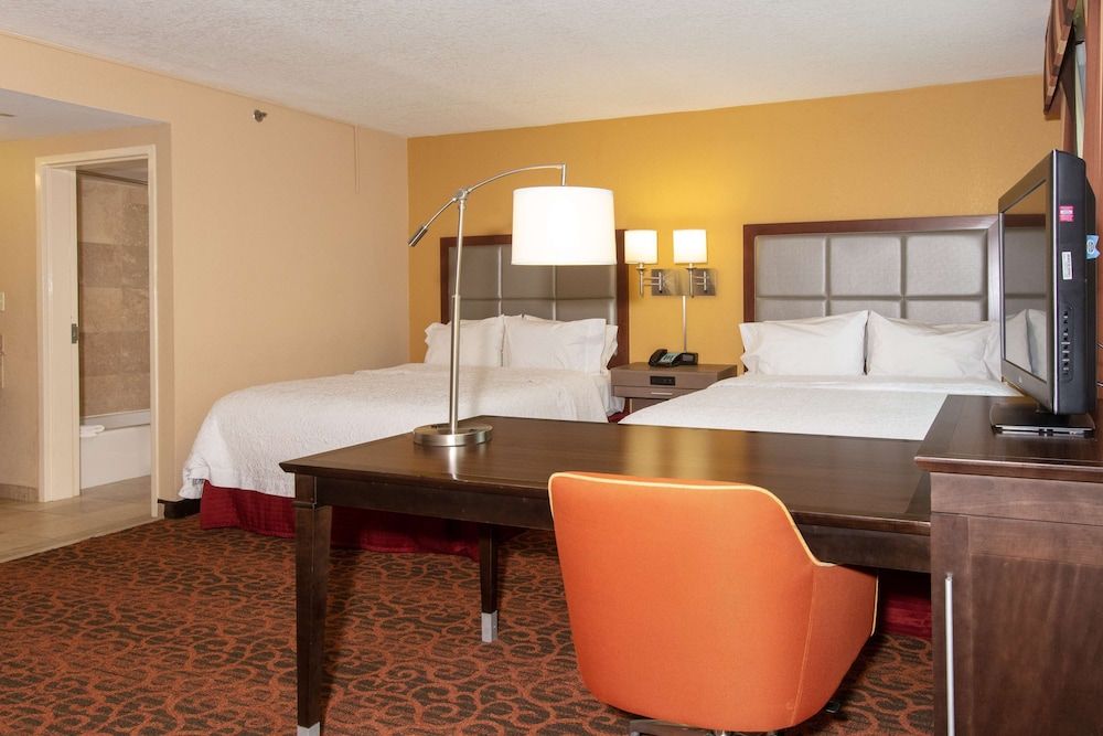 Studio, 2 Queen Beds, Accessible, Non Smoking (Mobility/Hearing accessible w/ tub)
