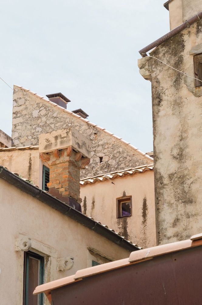 undefined The Pucic Palace 6