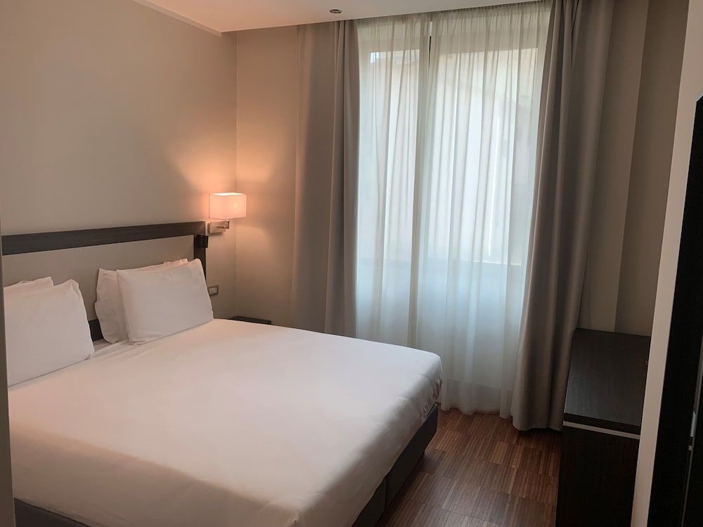 Hotel Leonardo Da Vinci Superior Double or Twin Room 3