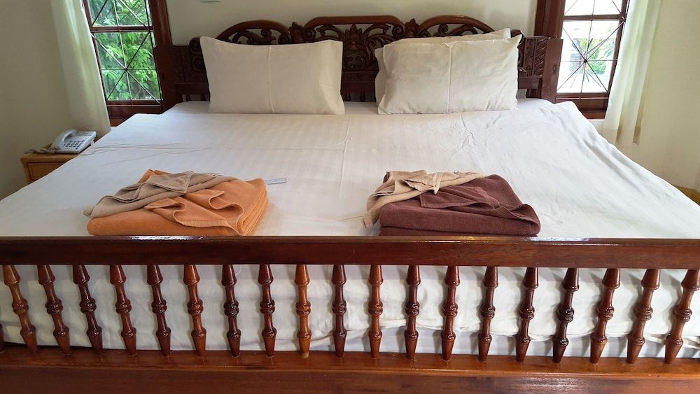 Chaweng Resort Standard Bungalow 10