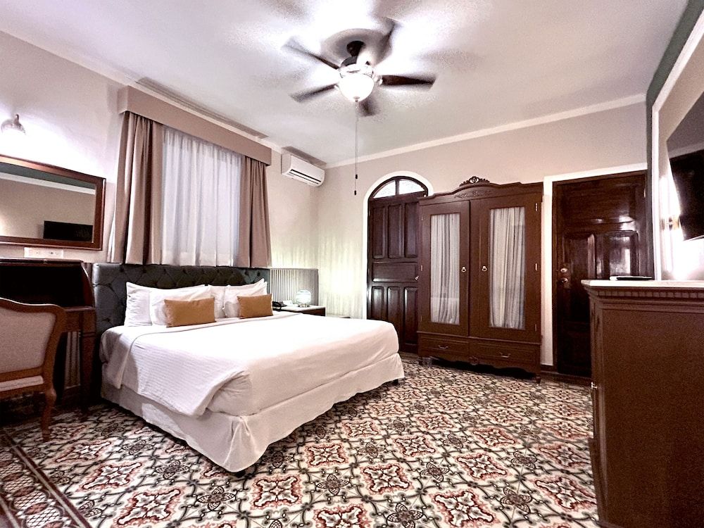 Standard Double Room, 1 King Bed
