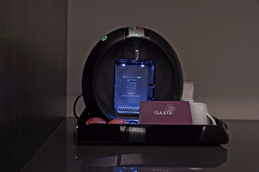 Isaaya Hotel Boutique by WTC Super Saver, 1 King Bed 30