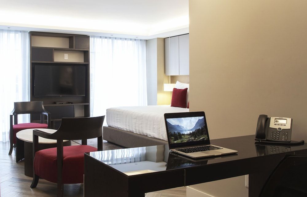 Isaaya Hotel Boutique by WTC Super Saver, 1 King Bed 29