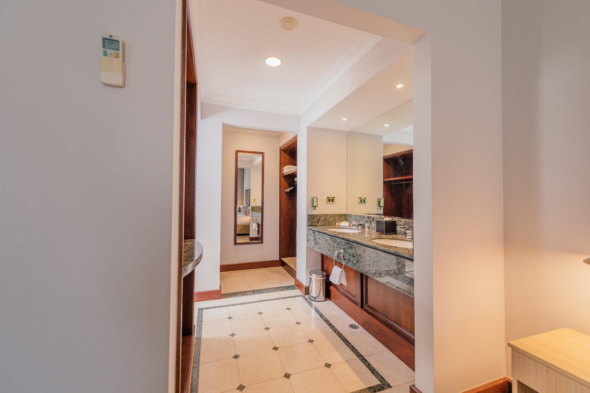 Suite Twin