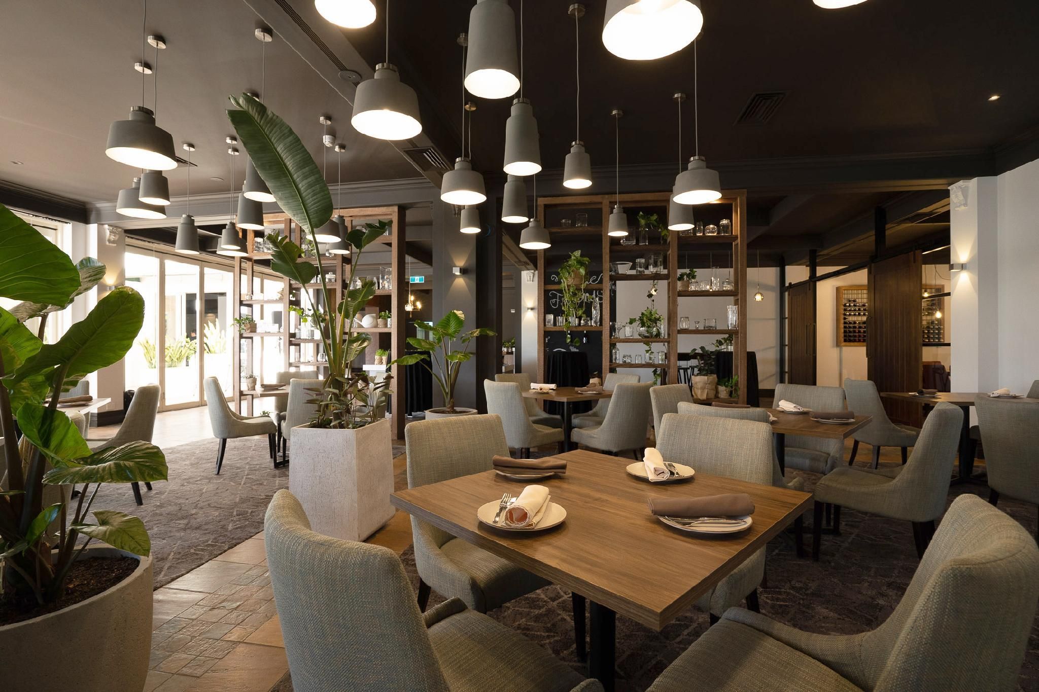 restaurant (private room)