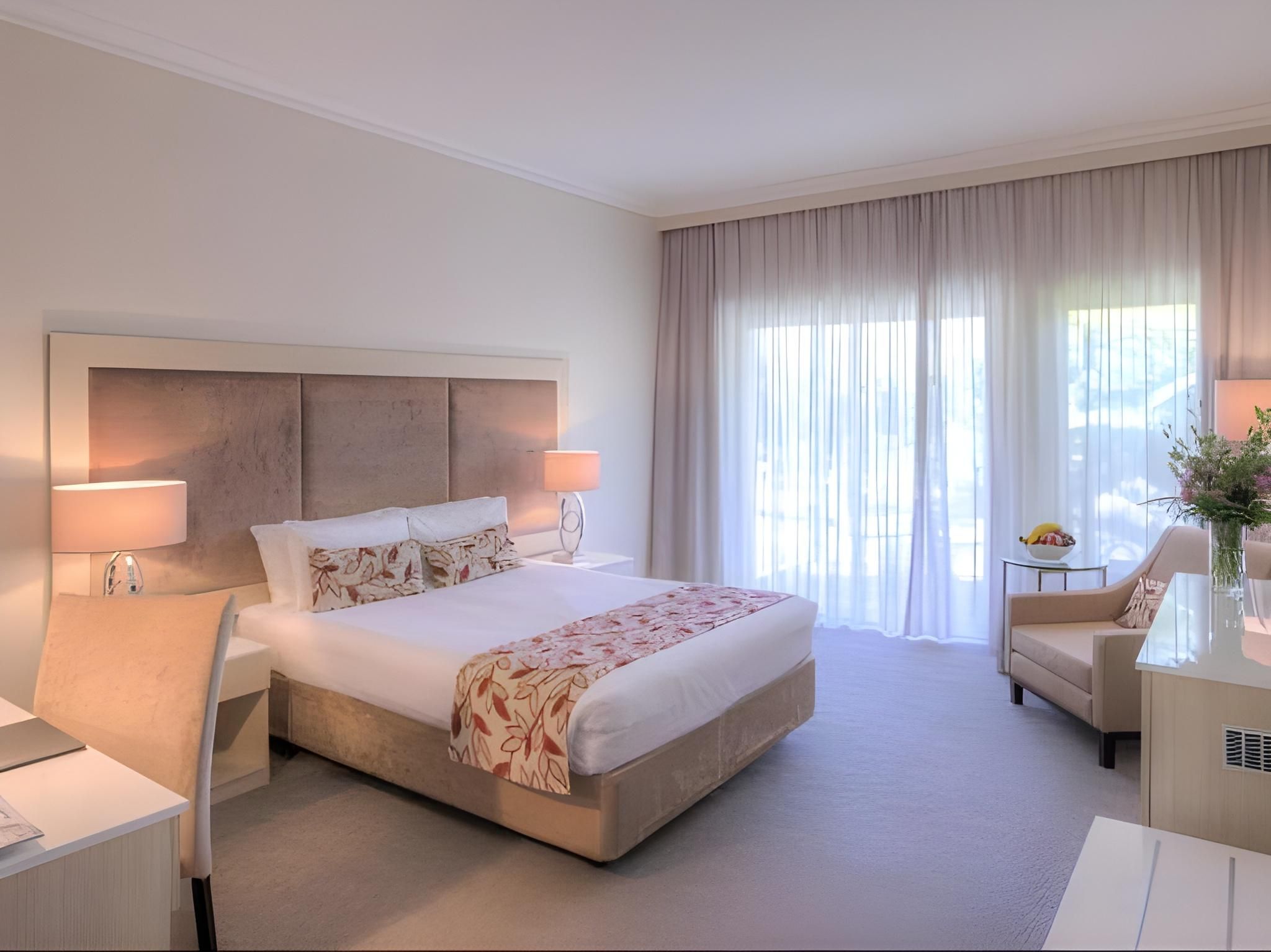 Garden View Queen Room