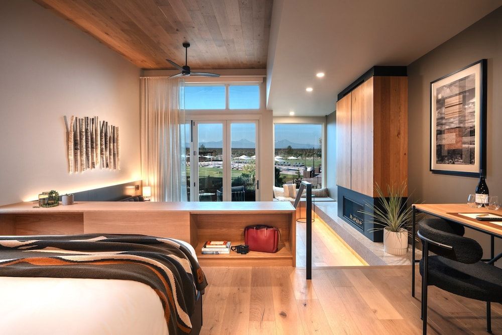 Brasada Ranch Deluxe Room, 1 King Bed (Cascade Bungalow (Adults Only - 21+))