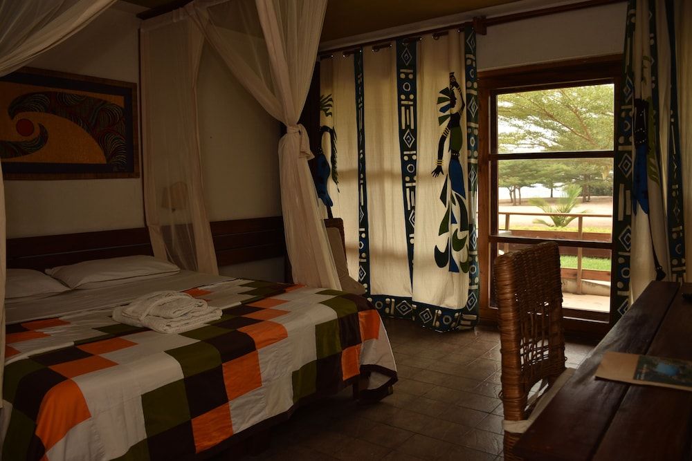 Hotel Club Du Lac Tanganyika Standard Room 3
