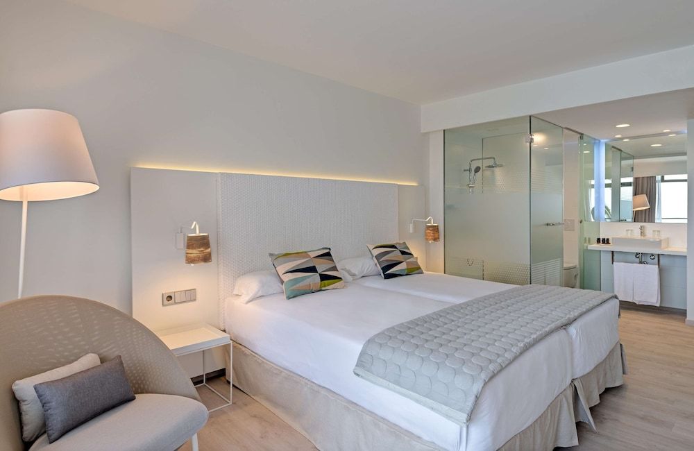 Premium Double Room, Sea View (2 pax)