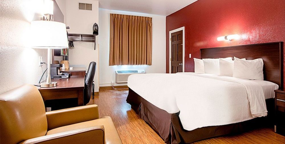 Deluxe Single Room, 1 King Bed, Non Smoking