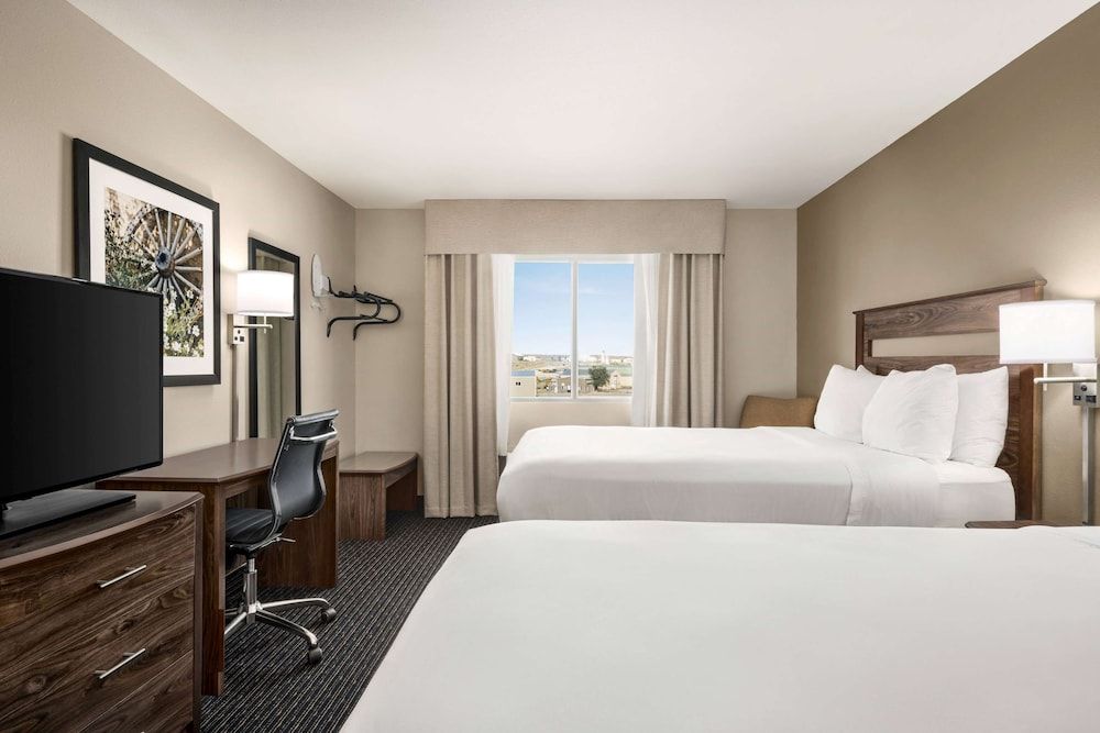 Room, 2 Queen Beds, Accessible, Non Smoking