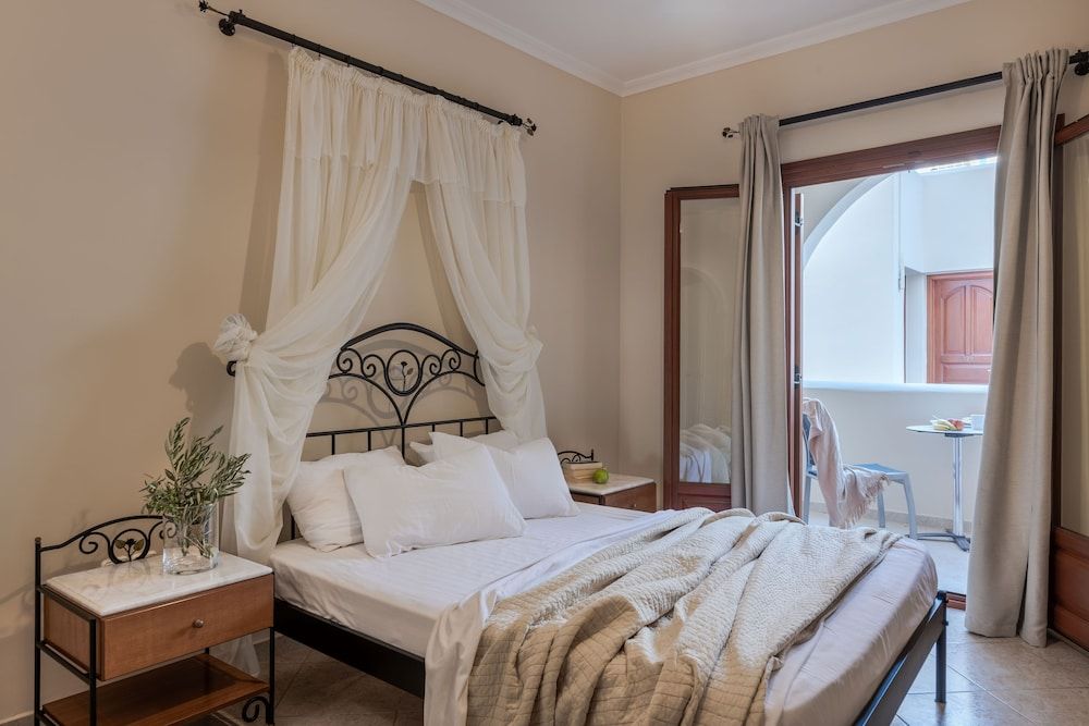 undefined Epavlis Hotel & Spa 5