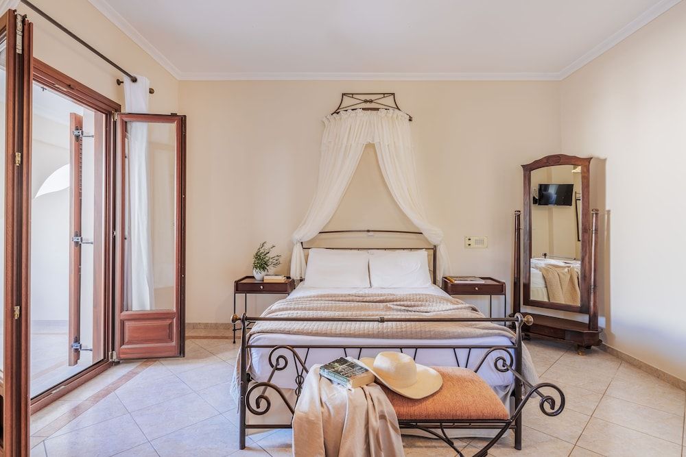 undefined Epavlis Hotel & Spa 8