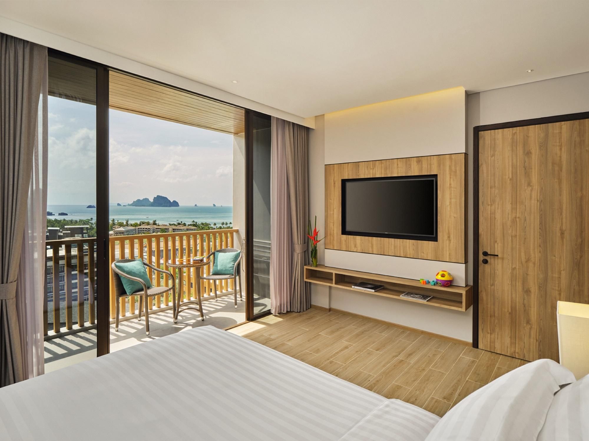 1 King 1 Bunk Bed Family Room Sea View Balcony