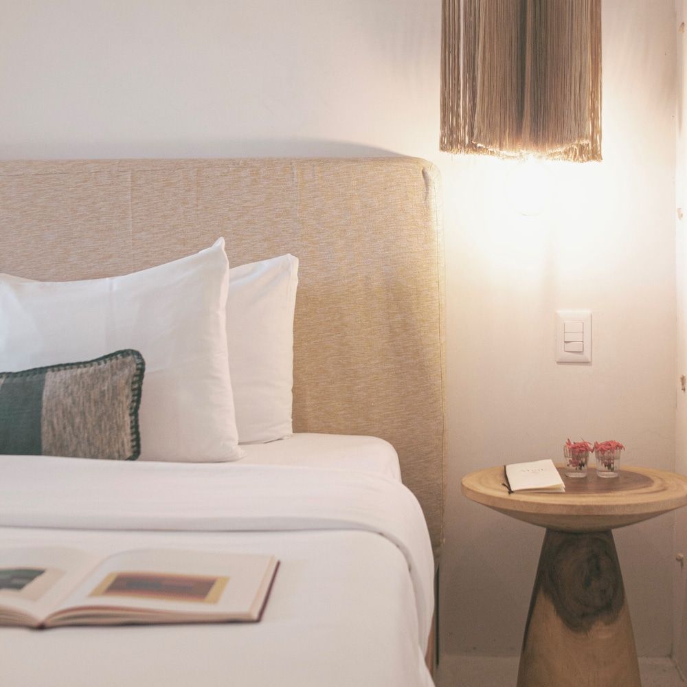 Ser Casasandra Boutique Hotel Superior Room, 1 King Bed, Beachfront 3