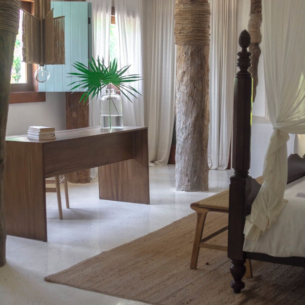 Ser Casasandra Boutique Hotel Superior Room, 1 King Bed, Beachfront 8