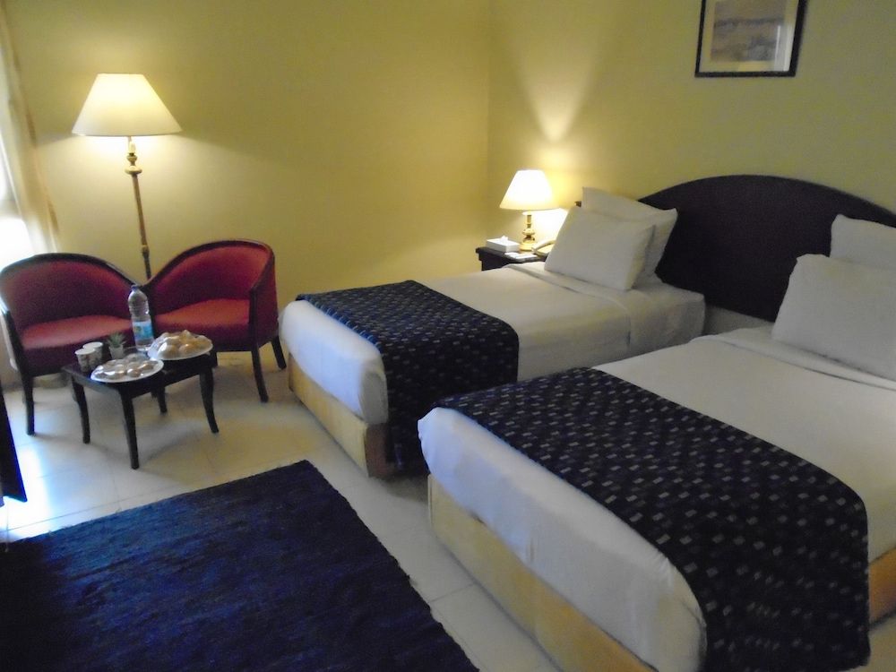 Grand Pyramids Hotel Economy Room 4