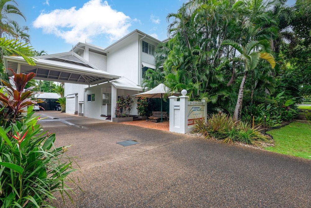 undefined Seascape Holidays - Coral Apartments 4