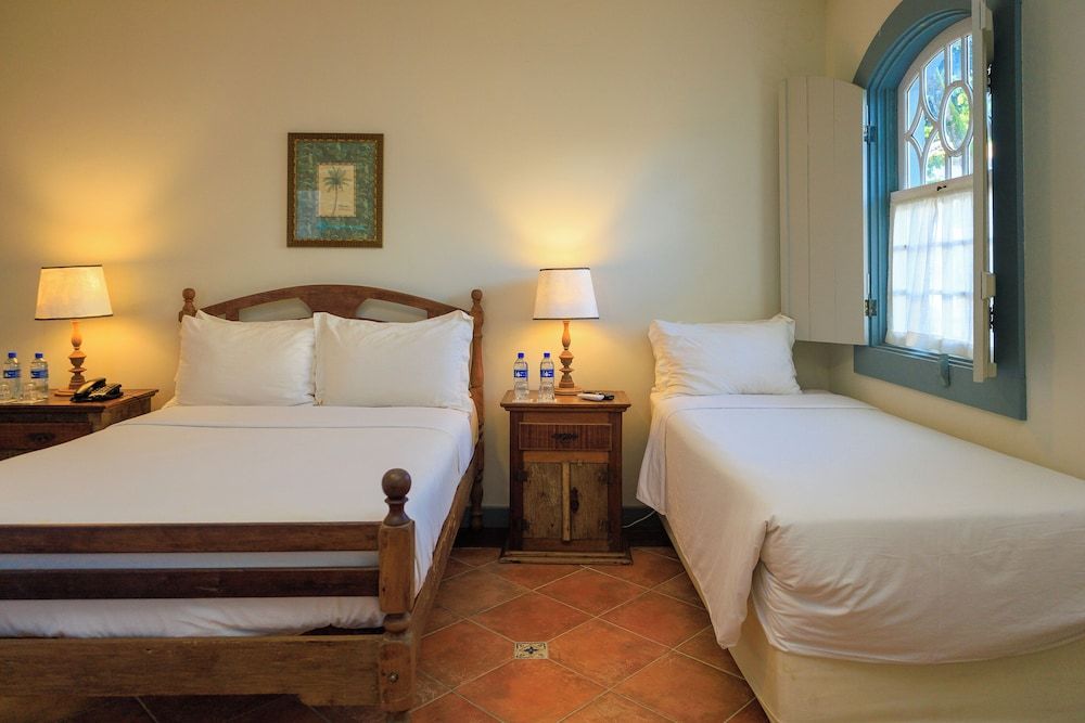 Casario Standard Qudruplo Cama Casal + Camas Solteiro