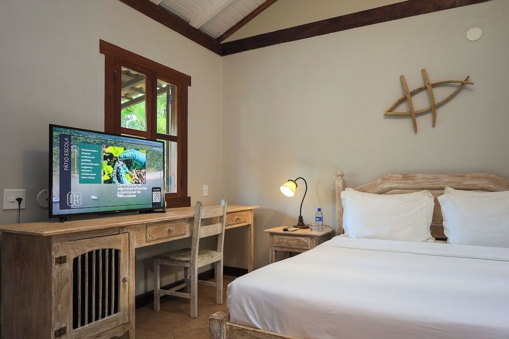 Chal Frente Jardim Duplo Cama Casal