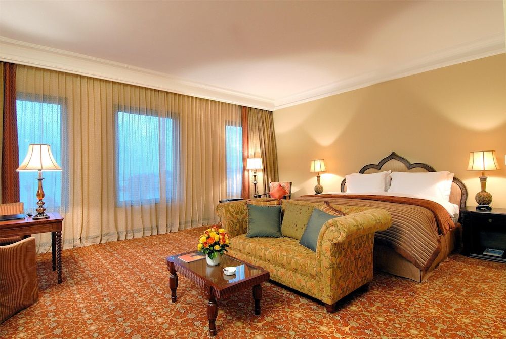 Junior Suite (JUNIOR SUITE)