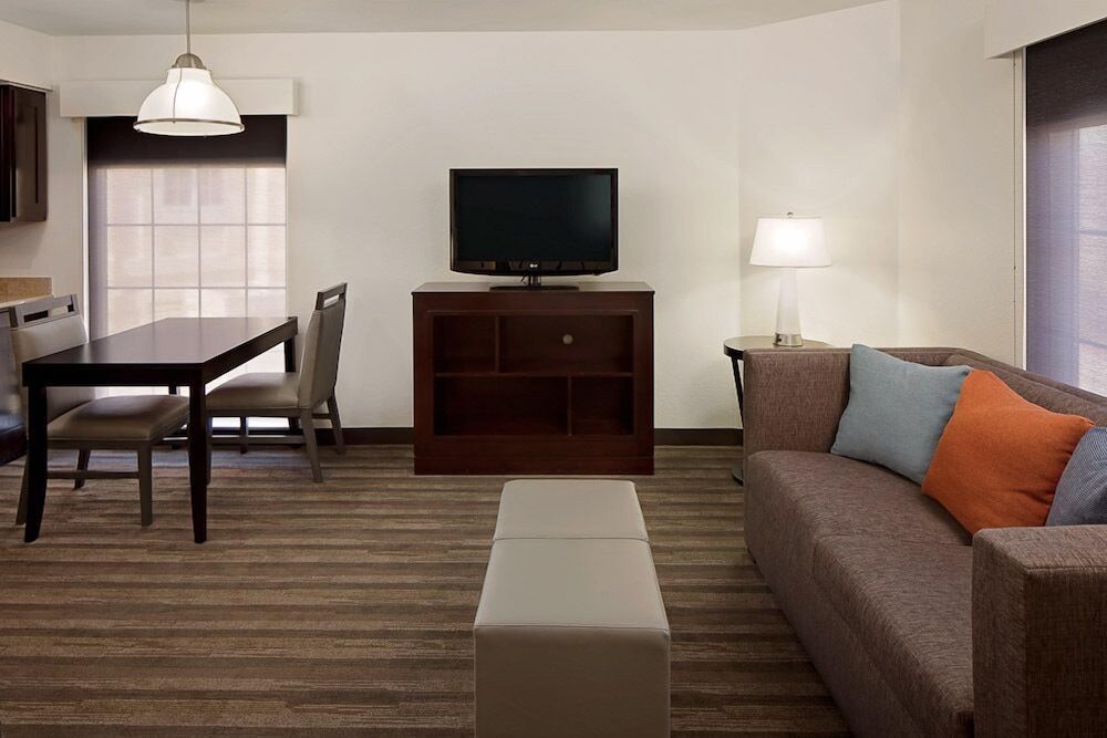 undefined HYATT house Dallas/Addison 4
