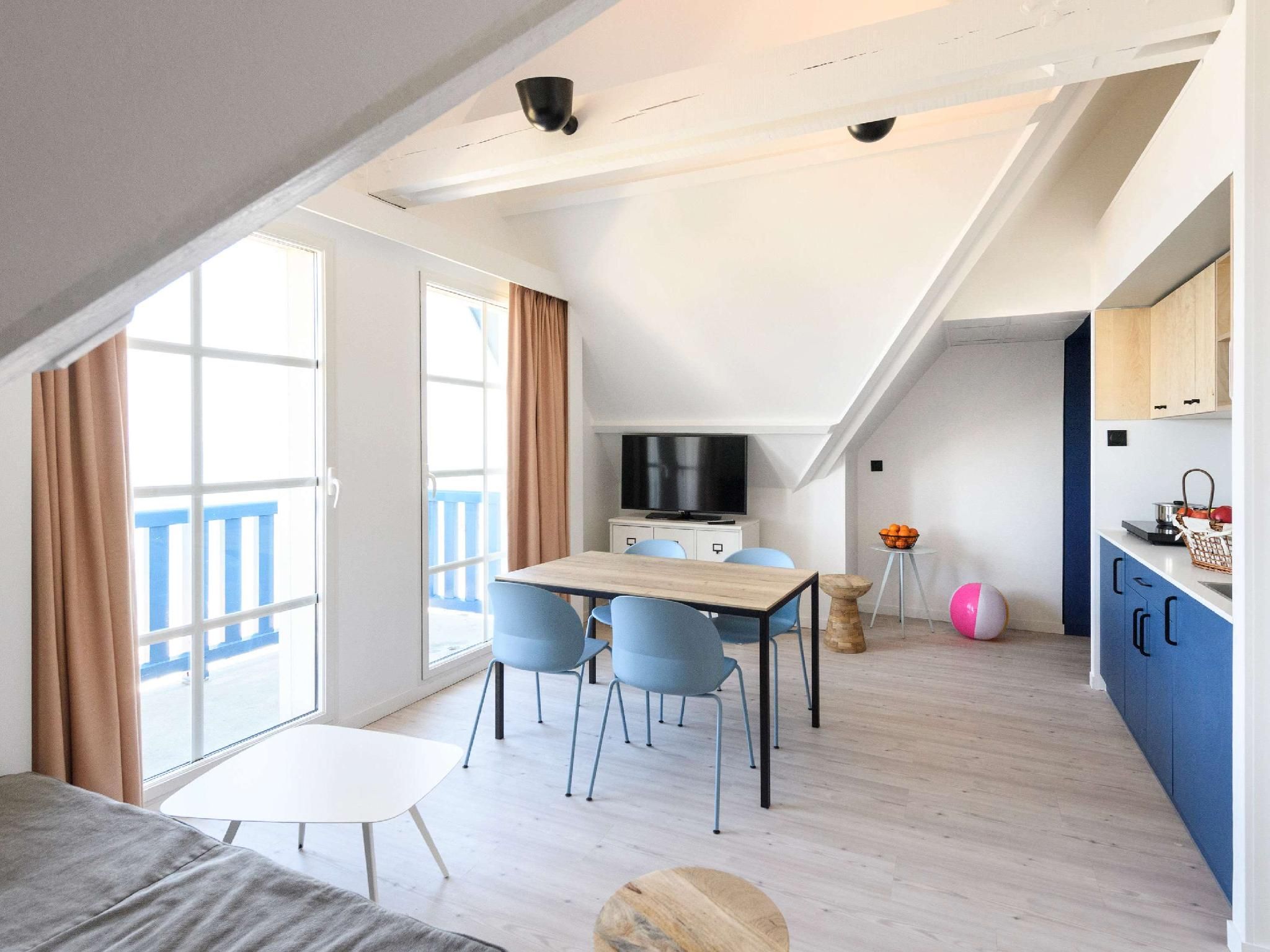 Apartment with 1 double bed and 1 double sofa bed, sea view