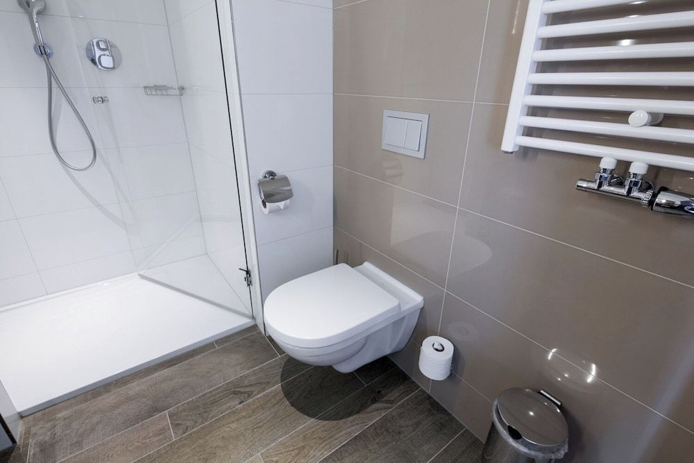 Van der Valk Hotel Haarlem Comfort Single Room 5