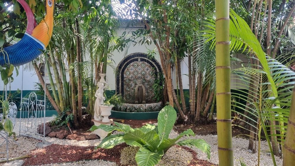 undefined Hotel 1492 6