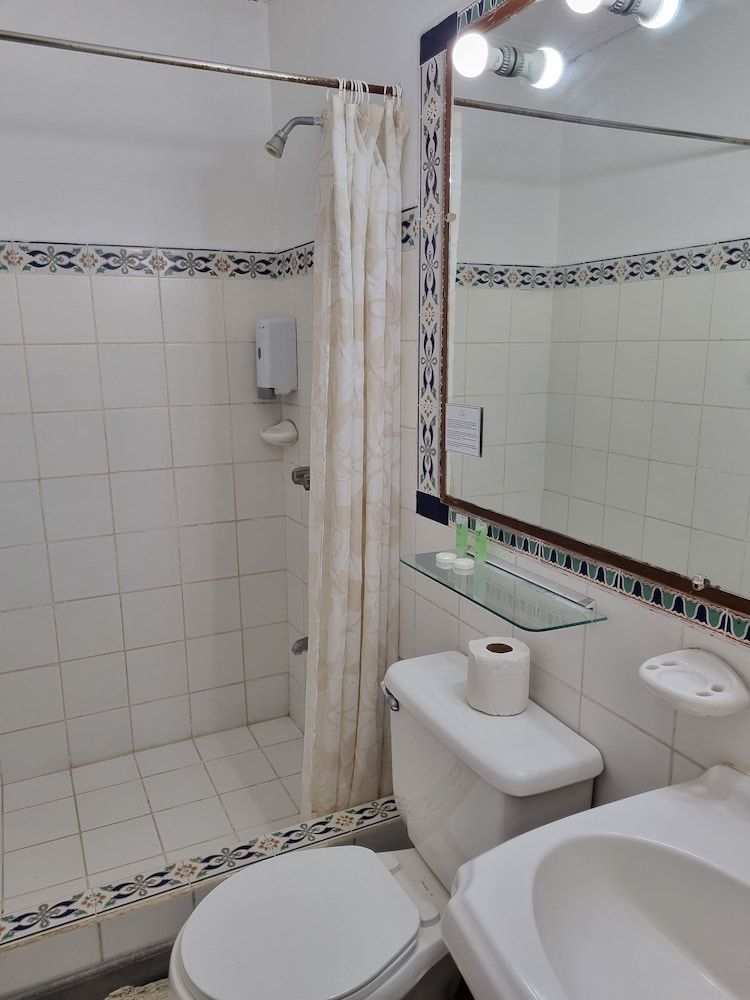 Hotel 1492 Standard Double Room, 1 Double Bed 5