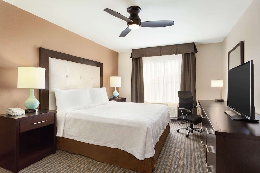 Suite, 2 Bedrooms, Non Smoking