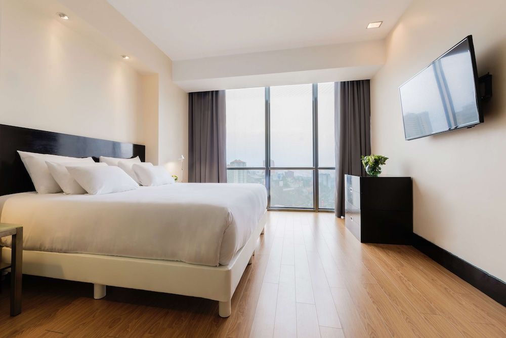 undefined NH Collection Mexico City Santa Fé 4