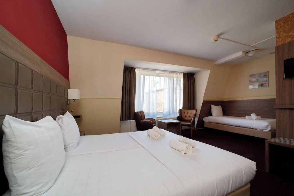 undefined Hotel Wilhelmina 2