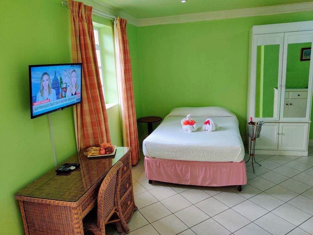 Standard Room, Garden View