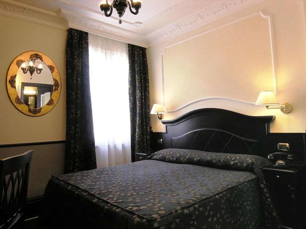 Hotel Best Roma Standard Double Room 3