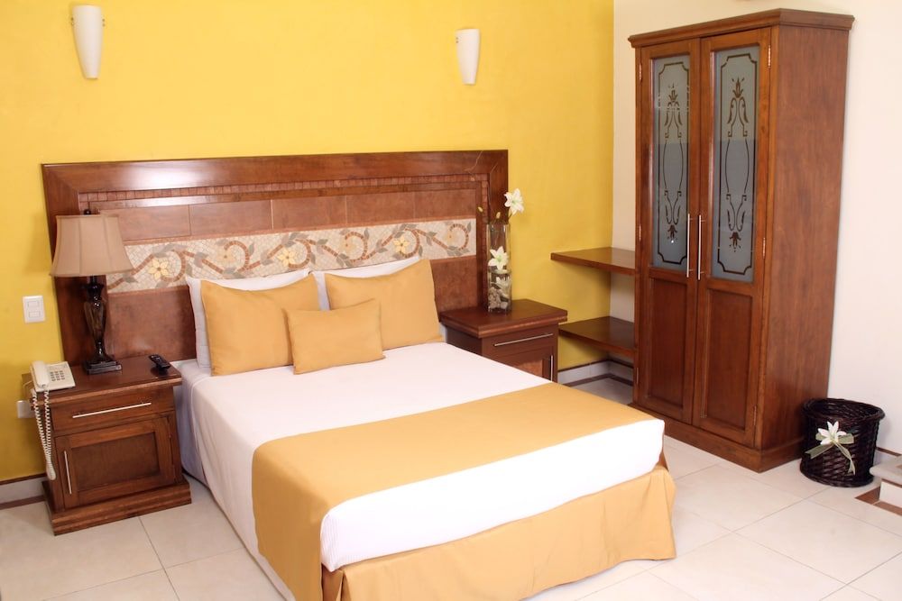 Hotel Villa Las Margaritas Sucursal Caxa Standard Single Room, 1 Queen Bed 2