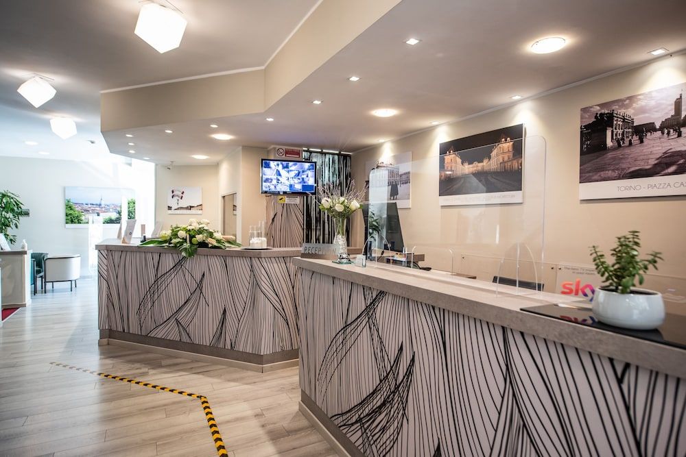 Check-in Check-out Kiosk