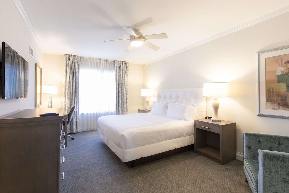 1 KING 2 QN BEDS 2 BEDROOM 2 BATH SUITE WITH SLEEPER SOFA