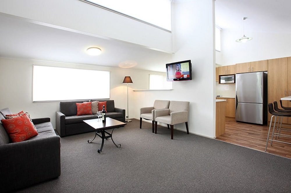 Harrigan's Hunter Valley Three Bedroom Apartment 6