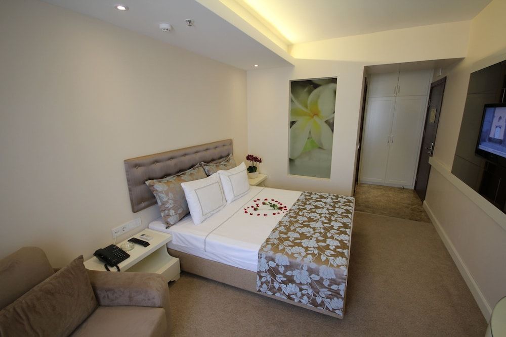 Hotel Grand Washington Double or Twin Room 2