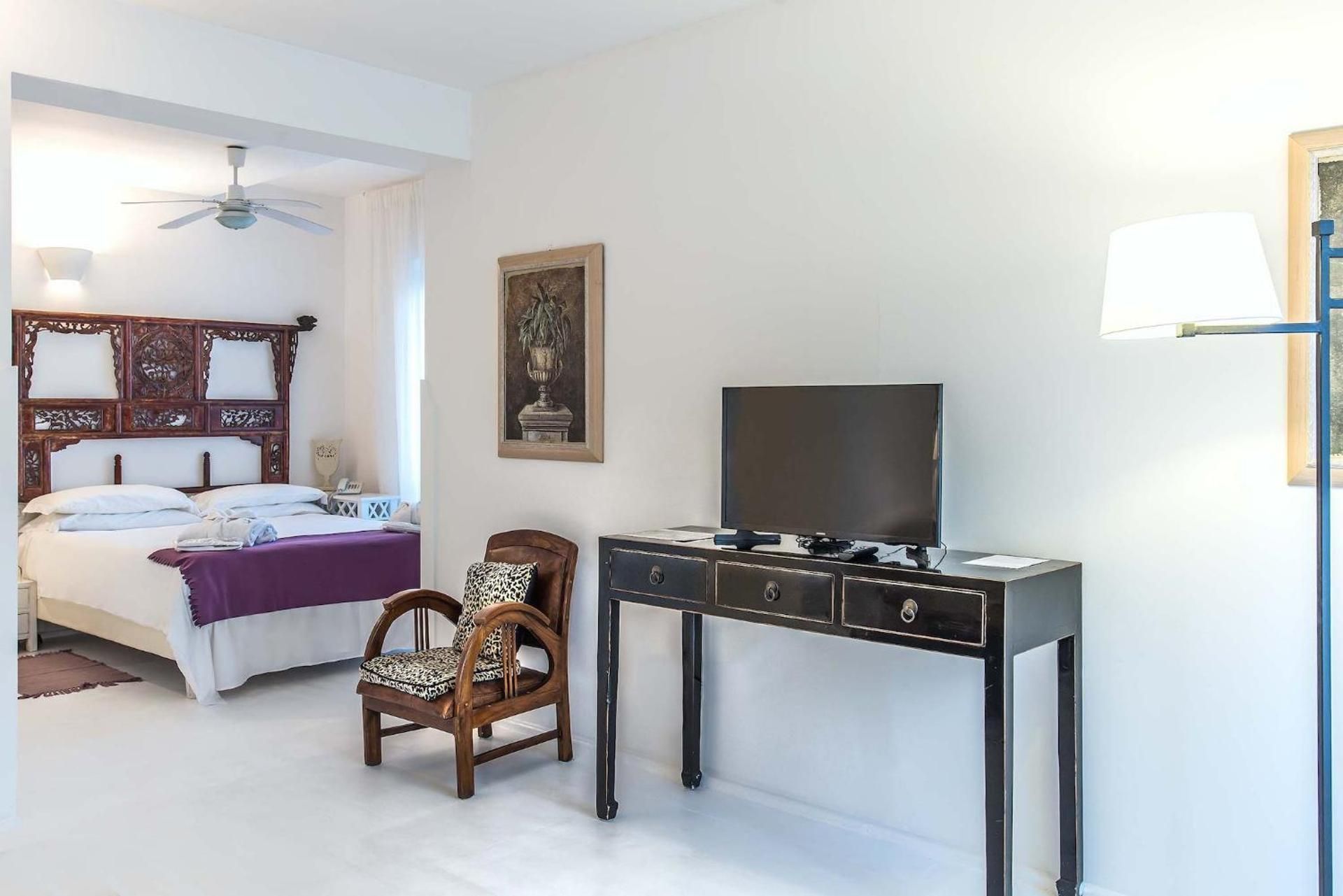 Junior Suite with Balcony