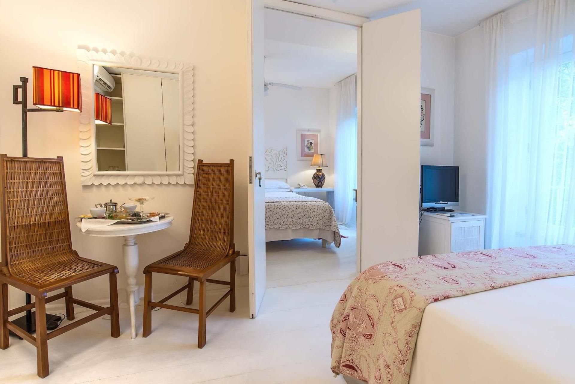 Junior Suite with Garden View